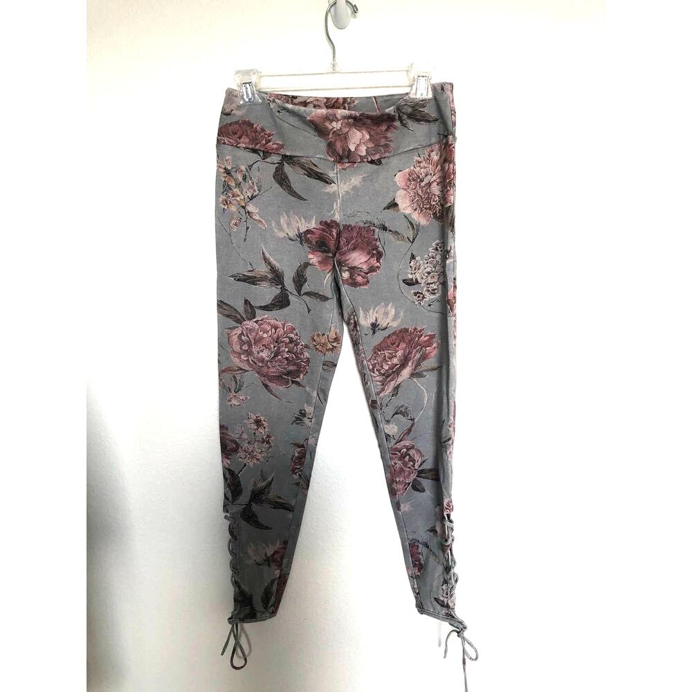 Chaser Vintage Floral Lace Up leggings - M